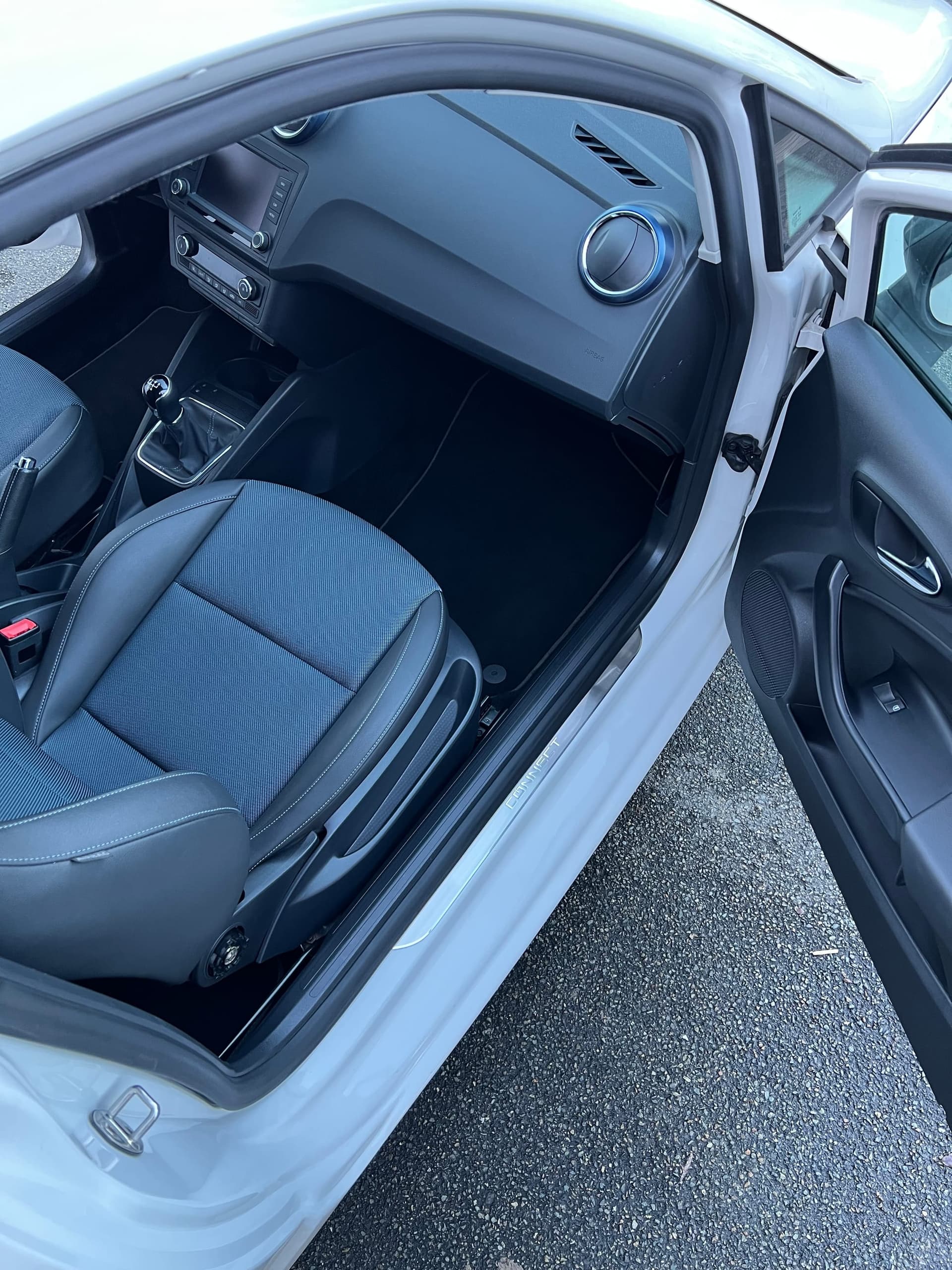 Nettoyage Intérieur auto — avant / après par Fresheco — après